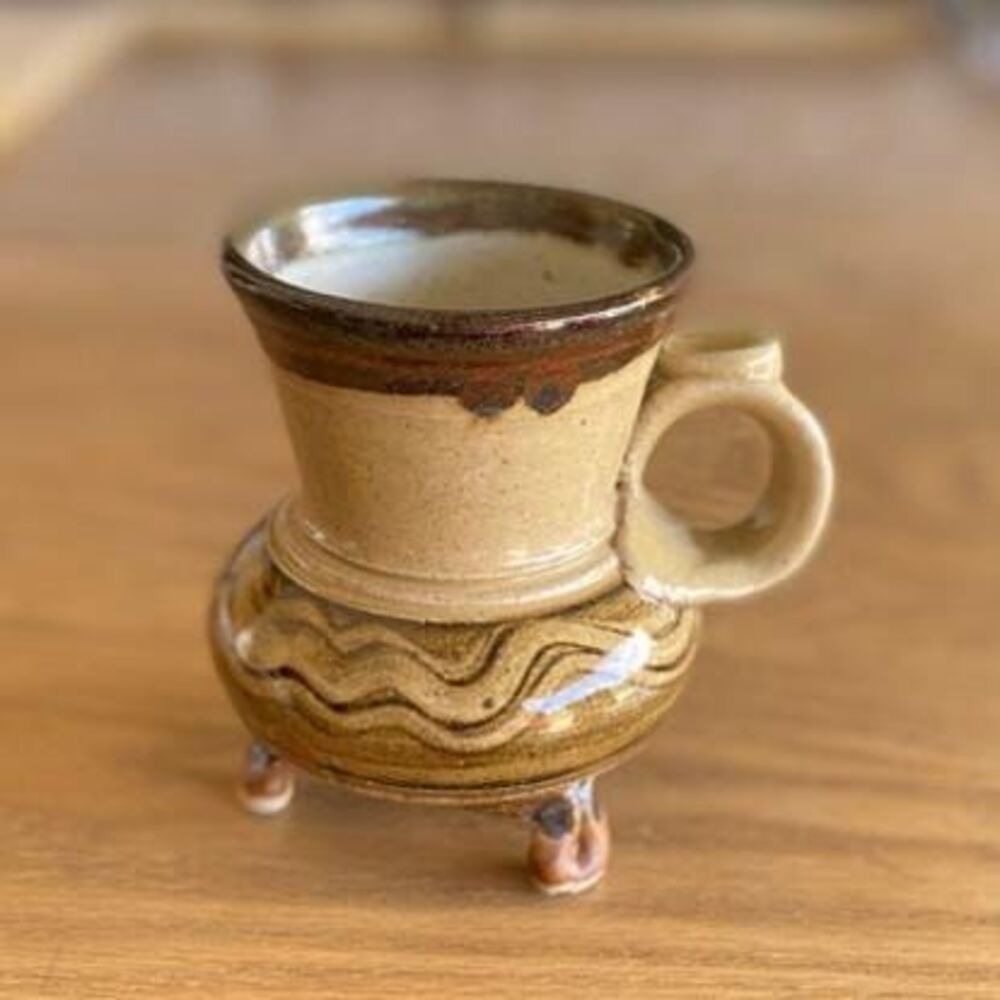 Handmade Pottery Mug with Tripod Feet Rustic Earth‎ Tone Coffee Cup